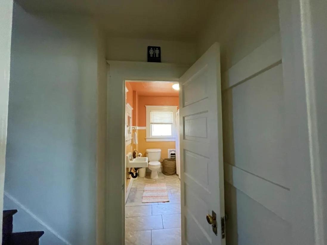The Good Manor Hostel Fresno Luaran gambar